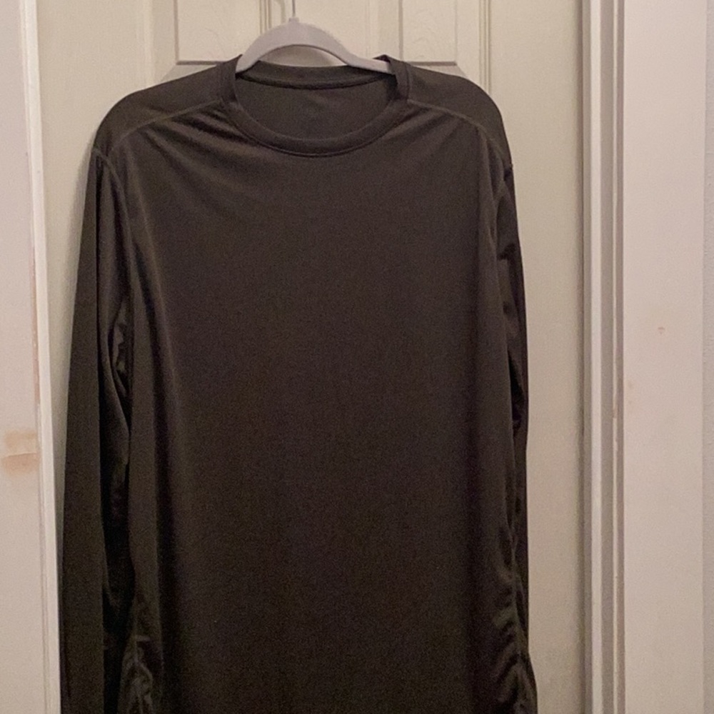 Men's Black Long Sleeve Shirt